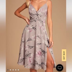 Lulus Blooms of You Dusty Lavender Floral Print
Midi Dress size XS- NWT!!!